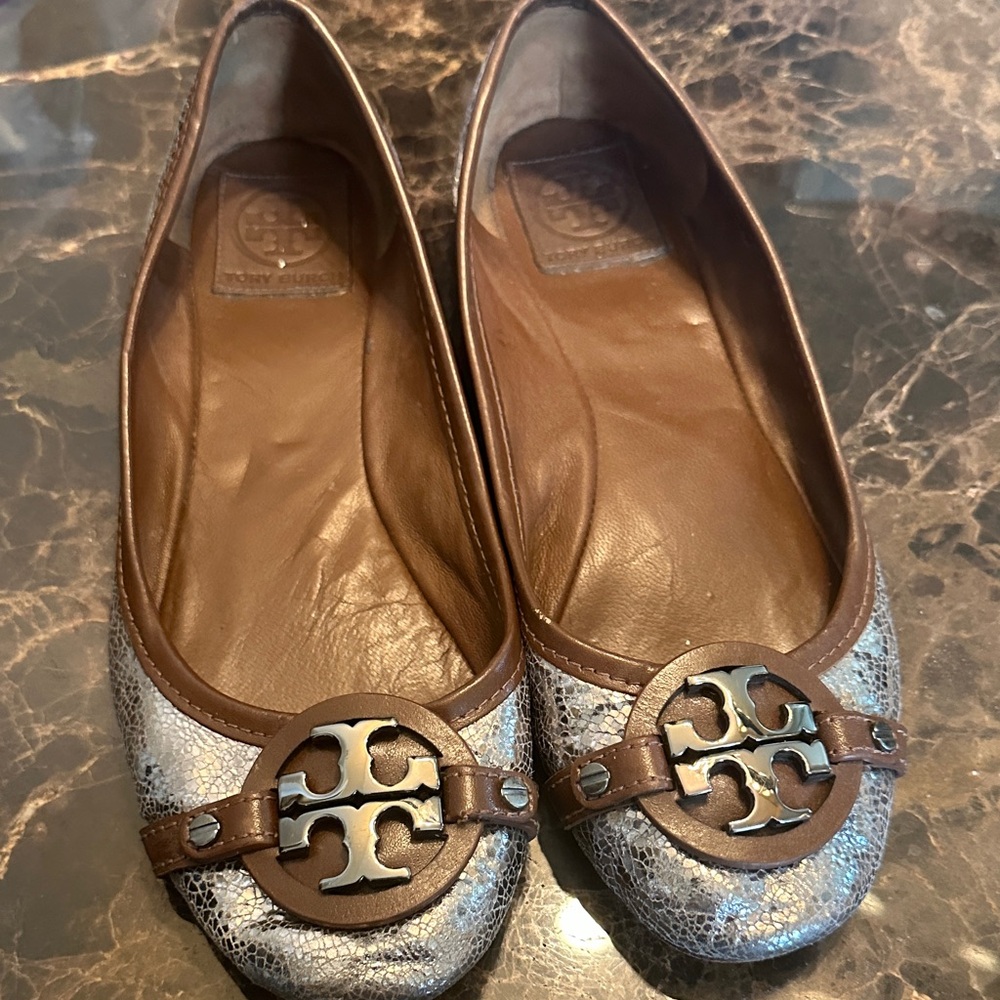 Tory Burch Metallic Silver and Brown Flats (used)